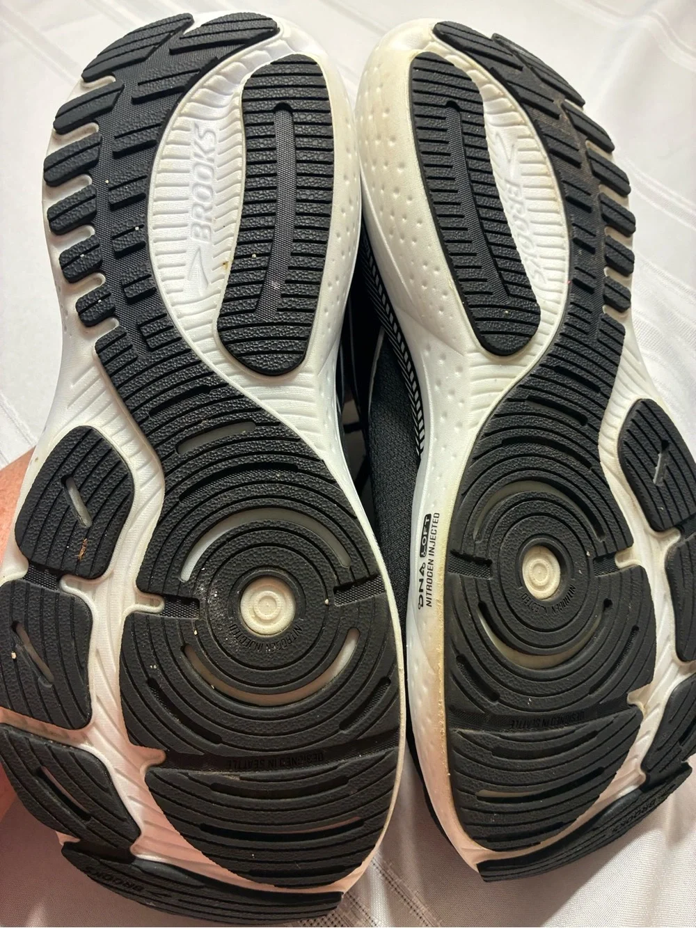 Brooks men’s athletic
